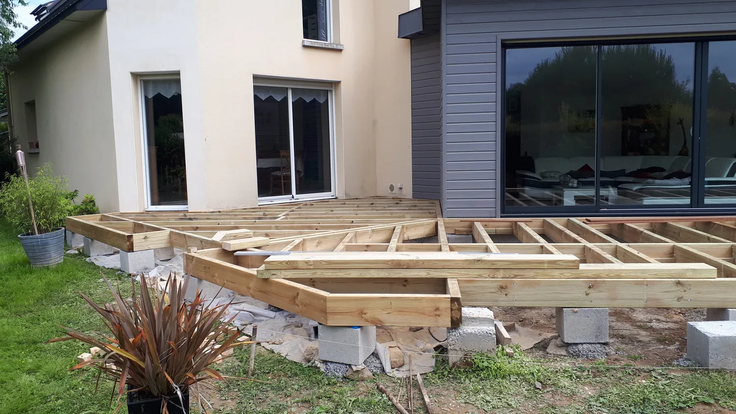 terrasse carrelage acigne